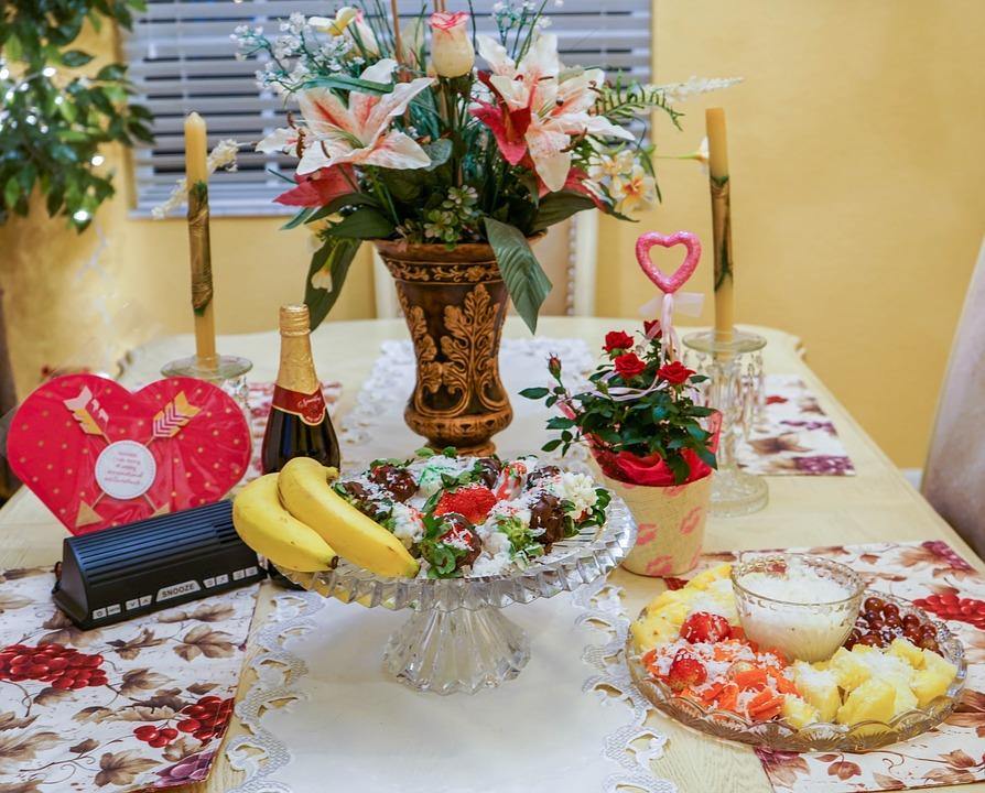 Gift a Healthy Diet Plan to Your Loved Ones This Valentine Day